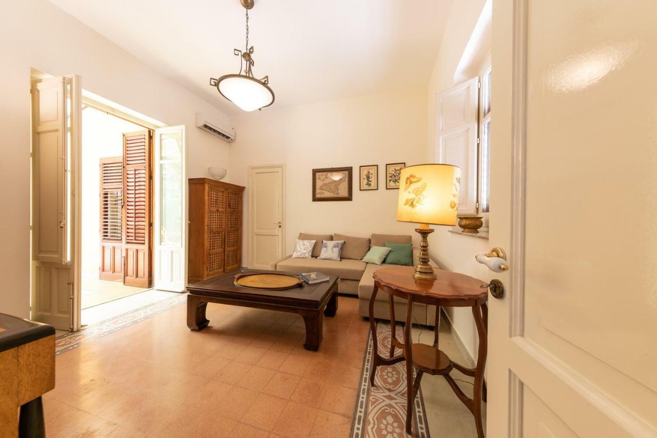 Villa Mezzarancia Palermo Exteriör bild