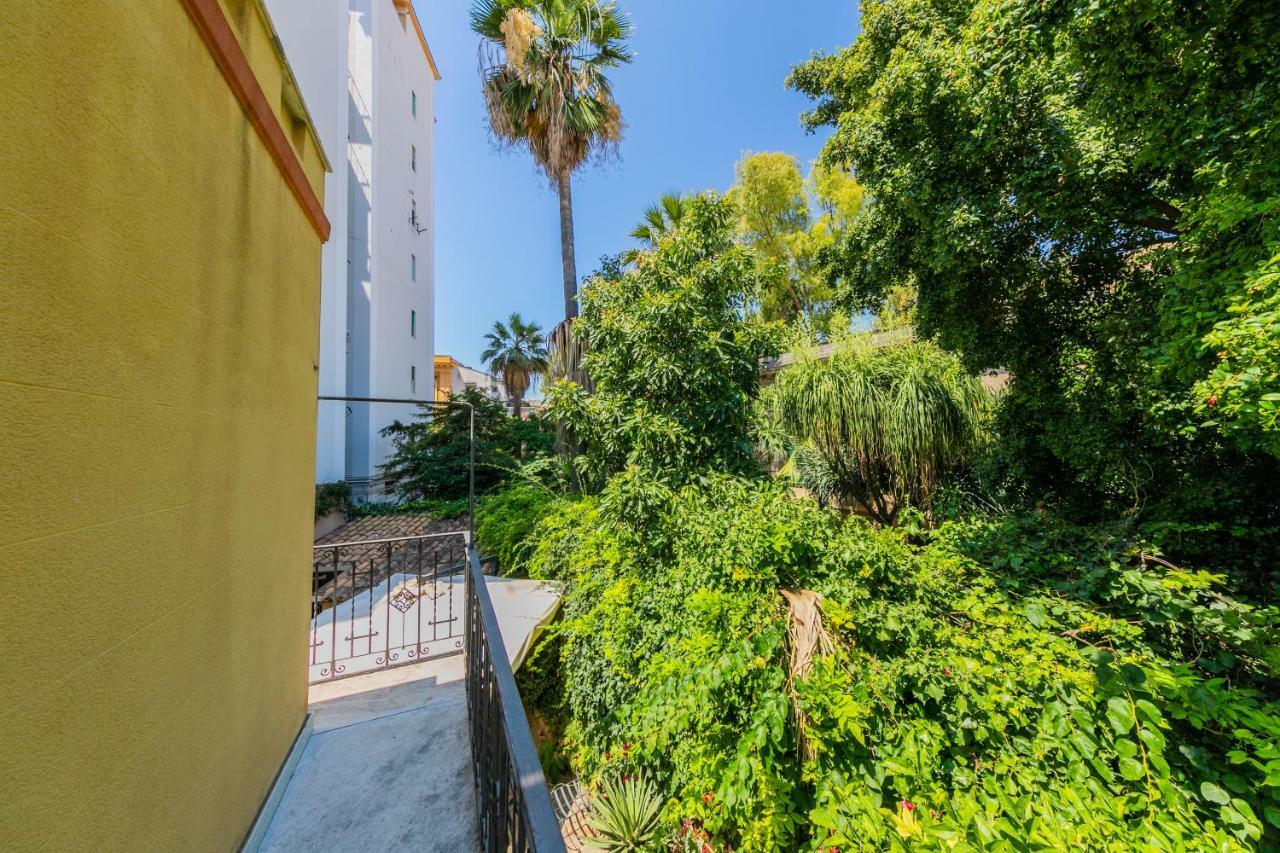Villa Mezzarancia Palermo Exteriör bild